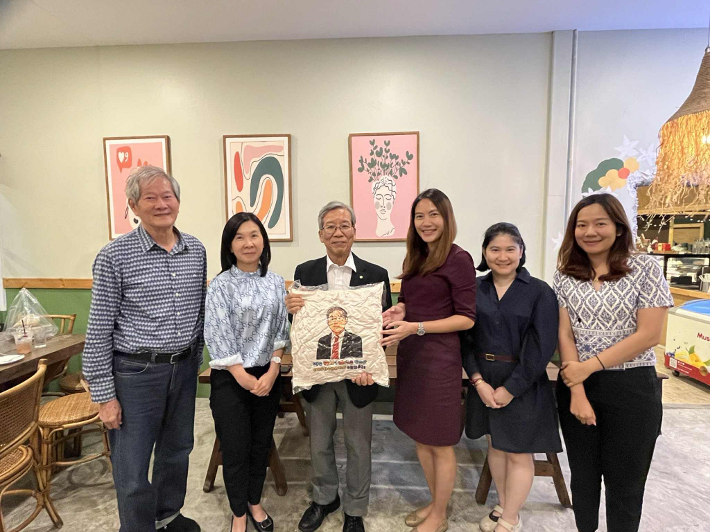 with Science Tokyo Annex staff